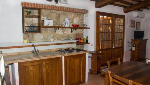 La Canonica - Foto 3, stove