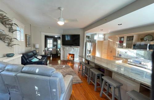 Historic Annapolis Treasure - Foto 59