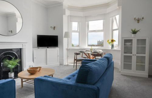 Flat 2, 10 Seafield Road - Photo 6