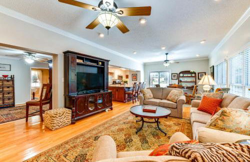 1 Mi to Dtwn Home with Fire Pit and Deck in Hudson! - Foto 3