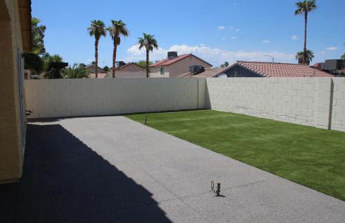 Newly Remodeled Family Friendly 3B/2B House - Foto 14