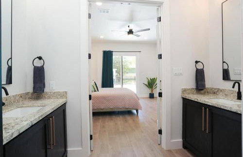 Heated pool Hot Tub Golf Cart Arcade Two Kitchens - Foto 47