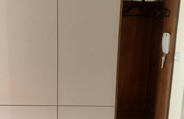 Centrally Chic Studio - Photo 9