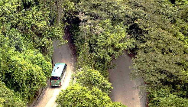 Ônibus entre Machu Picchu e Aguas Calientes