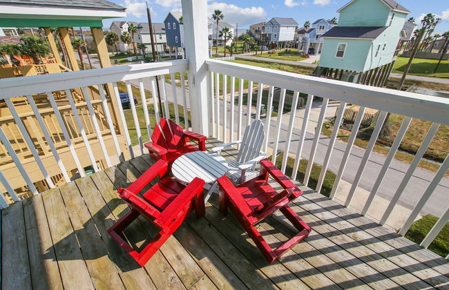 Attitude Adjustment - Foto 16