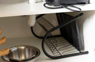 107-Studio compacto, moderno, climatizado perto da UEL - Foto 43