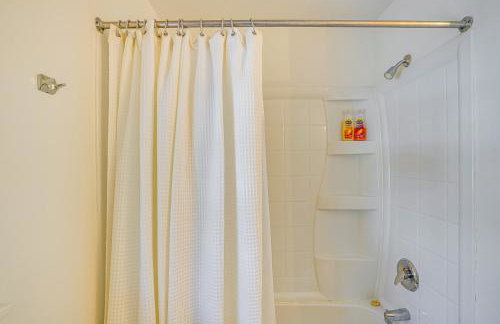 Walk to Dining Downtown Lenox Guest House! - Foto 22