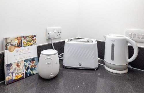 Cosy, modern high rise with views! 2 bedroom - Foto 22