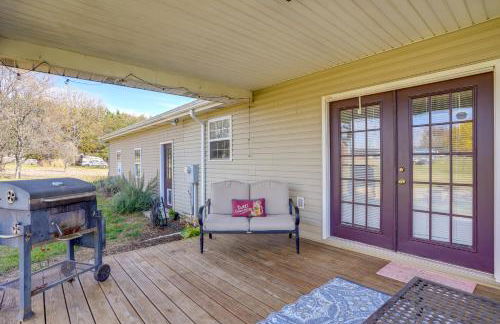 Hike and Explore Scenic Timberville Ranch Retreat! - Foto 19