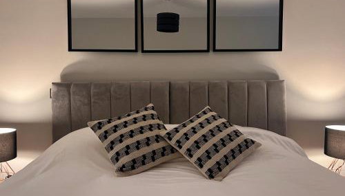 Modern Apartment - BHX NEC - Free Secure Gated Parking - Foto 1