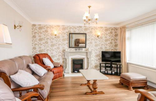 27 Pinewood Hill - Photo 4