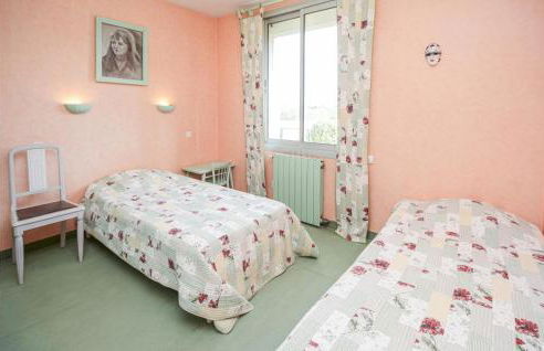 Stunning Home In Pujaut With Kitchen - Photo 27