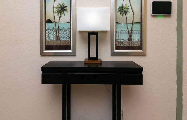 The Regal Hideaway - Photo 44