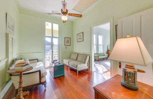 Ornate Victorian Home with Courtyard and Fire Pit! - Foto 21