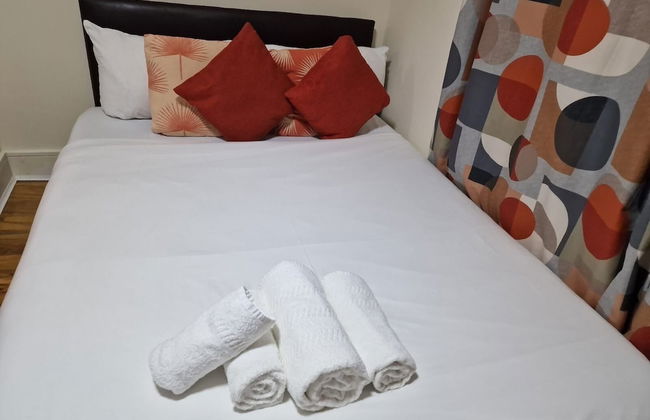 Deluxe 1-bed Apartment in Greenford - Foto 5