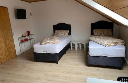 Berghülen Zimmer - Foto 14