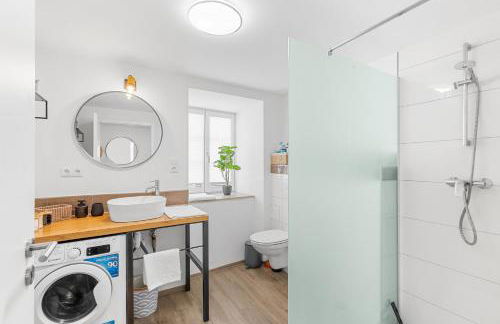 Ferienwohnung Goltan - Zentral - Küche - WIFI - Foto 7