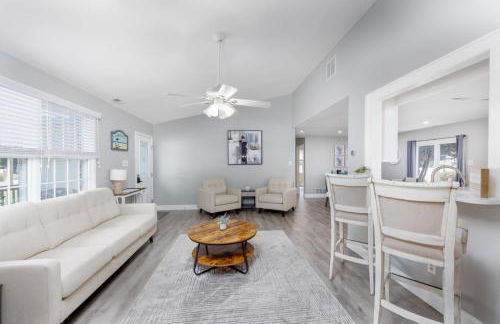 A Shore Thing - Spacious House w Large Deck, BBQ, Linens & Pet Friendly - Foto 10