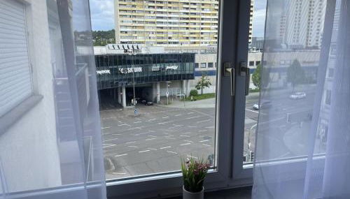 Perfekte 1,5 Wohnung Zentral in Leonberg gegenüber Einkaufzentrum - Foto 3