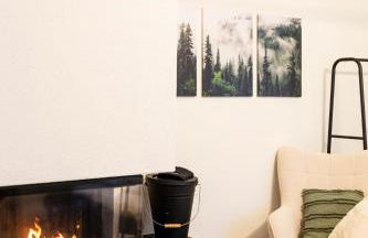 Charaktervolle 122qm Altbau-Ferienwohnung mit Stuck, viel Platz für Familien & Gruppen bis zu 8 Personen, Parkplatz inklusive - Photo 1