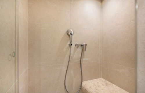 Loft Industriel avec Terrasse et Filet Suspendu à Nice Cimiez - Foto 22