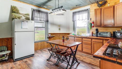 Wine, Dine and Unwind Hermann Home with Spacious Yard - Foto 2