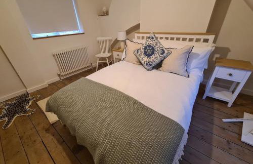 The Shrubbery-Superb Modern home-6 beds-sleeps 11 - Foto 34