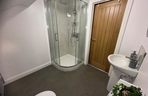 Old School House - Photo 33