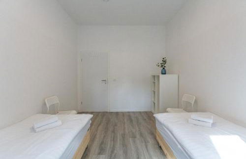 T&K Apartments - 1 to 4 Room Apartments - 20min to TradeFair Messe Airport Düsseldorf - Photo 15