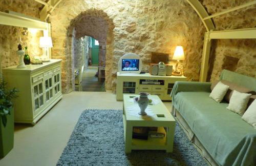 St. George Sykoussis Traditional Residence - Photo 10