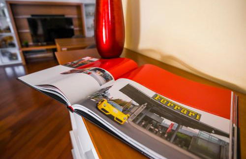 Jacuzzi Apartment in Italian Villa, Wi-Fi & Garden Sassuolo - Maranello - Foto 11