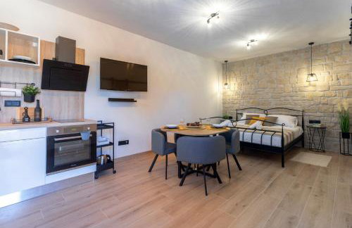 TEONA Luxury Studio Apartment with jacuzzi and terrace sea view - Foto 11