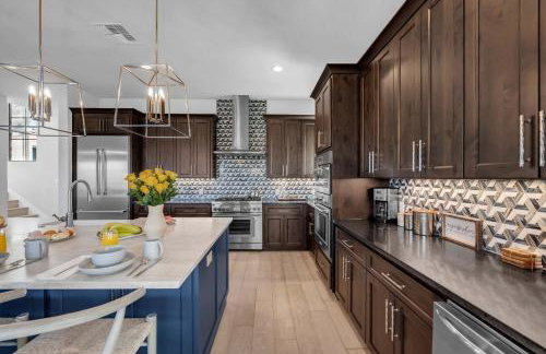 Lakeside 499 and Concierge Services - Photo 11
