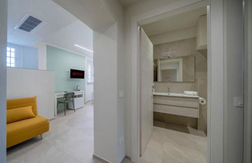 Front Lake Como - 3 Bedrms with AC, Free Parking and Wifi - Foto 42