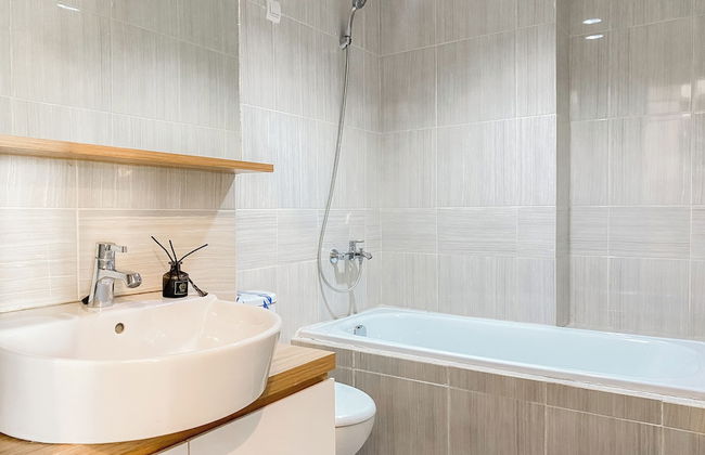 Spacious and Restful 1BR at Vasanta Innopark Apartment - Photo 1