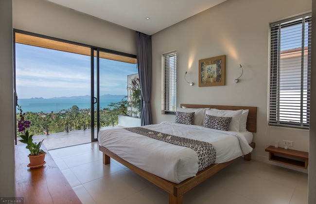 15 Bedroom Luxury Triple Sea View Villas - Photo 22
