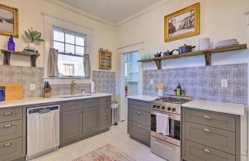 Renovated Historic Home with Yard 2 Mi to Dtwn - Foto 11