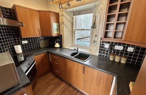 Traditional Inveraray Cottage - Amazing Loch Views - Foto 5