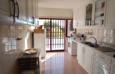 GREEN GARDEN APARTMENT IN ODIVELAS - Foto 14