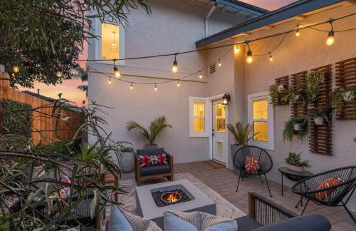 Luxe OB Home, Walk to Beach, Sauna, and Backyard - Photo 1