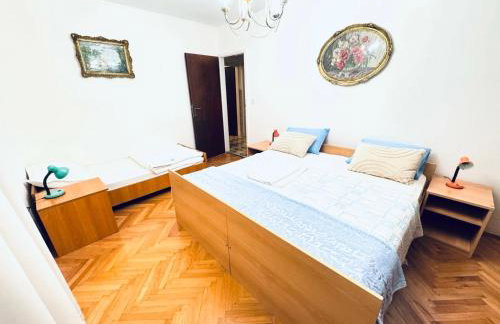 Dalmatian House, spacious stone terraces, balcony , views - Foto 80