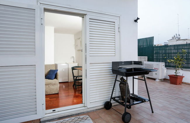 Enjoy the Sunset on Your Vatican Terrace - Foto 26