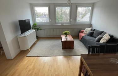 Quiet Center Apartment - 10 min to Center & Oktoberfest - Free Parking - near Nymphenburg Palace & Botanical garden - Photo 10