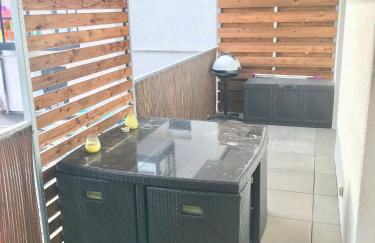 LeT2 Appartement Moderne avec Terrasse et Parking - Foto 20