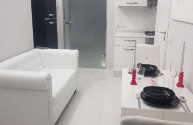 Black & White - Foto 1