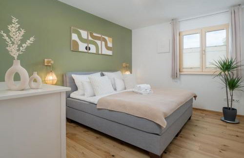 FENJOY Ferienapartments am Chiemsee - Balkon - BBQ - Foto 37