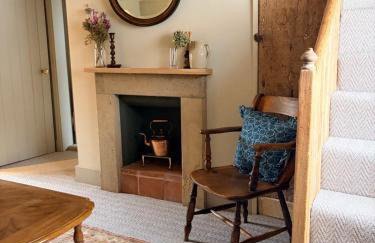 Character Southwell Town Centre Cottage - Walk to Minster, Shops and Cafes - Foto 2