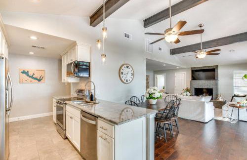 Yard, Deck and Fire Pit Cedar Creek Reservoir Gem - Foto 8