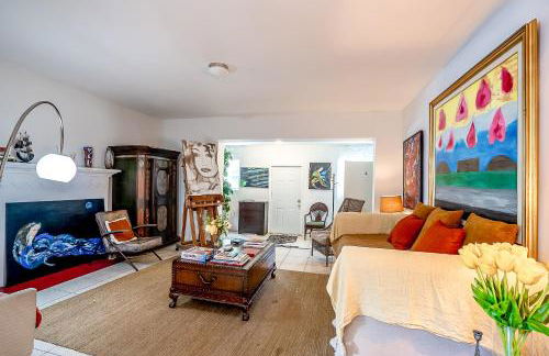 Artful 4BR Family Retreat - Foto 33