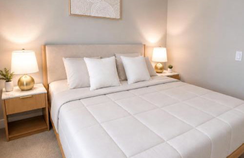 Prime LA I 2BR 2Bath I Fitness Center I Parking - Foto 23
